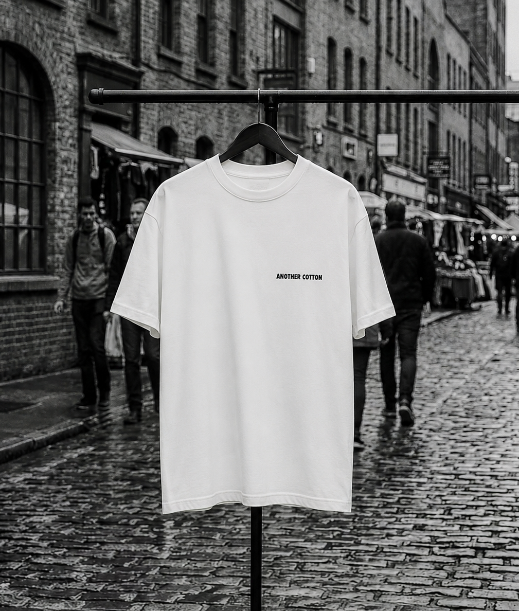 Camiseta Blanca "It All Starts With A Dream"